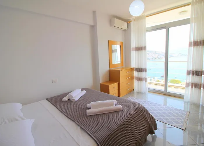 Sunrise Feriehus Sarandë